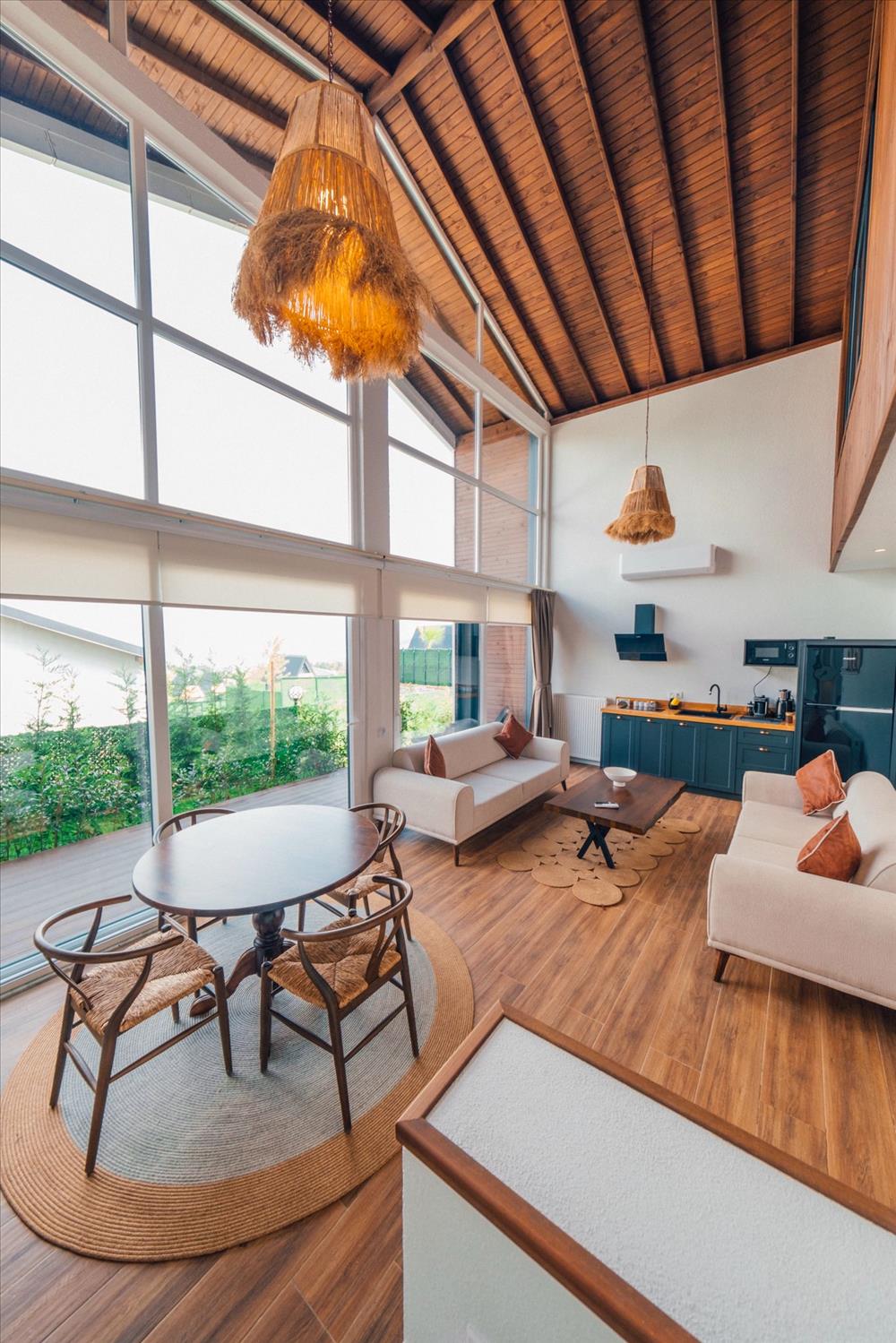 listing card gallery