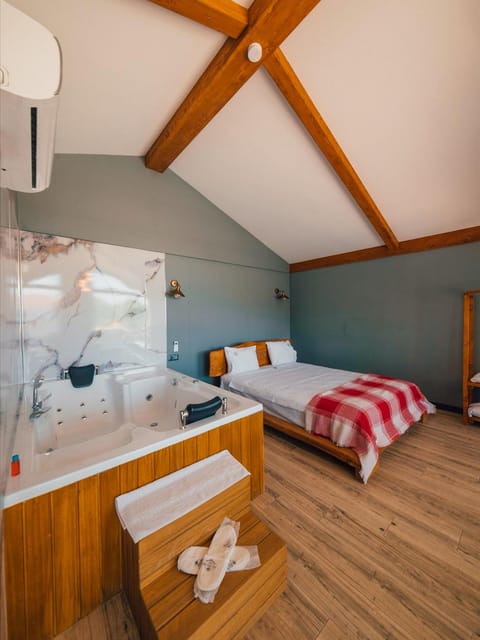 listing card gallery